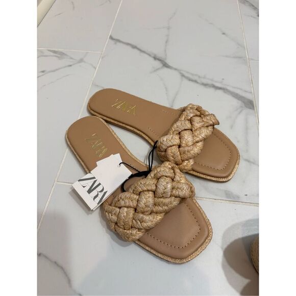 NWT Zara raffia woven flats - Picture 2 of 3